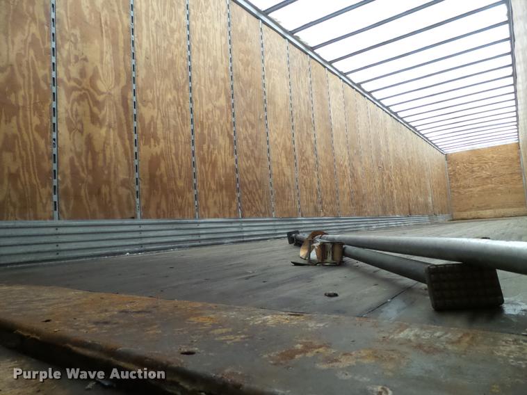 image for item DB5496 2004 Great Dane dry van trailer