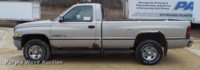 image for item DB5498 1994 Dodge Ram 1500 pickup truck
