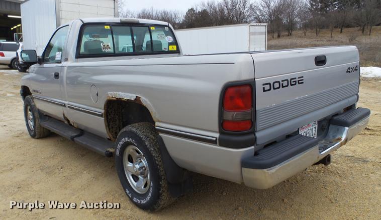 image for item DB5498 1994 Dodge Ram 1500 pickup truck