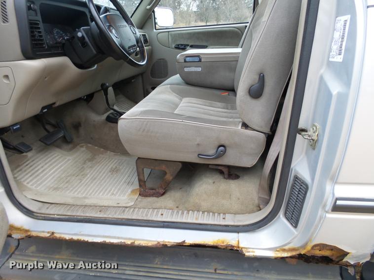 image for item DB5498 1994 Dodge Ram 1500 pickup truck