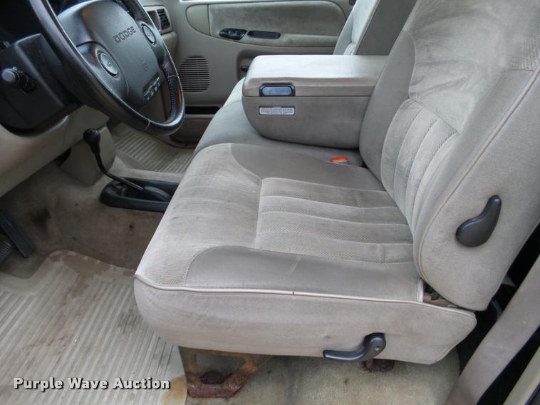 image for item DB5498 1994 Dodge Ram 1500 pickup truck