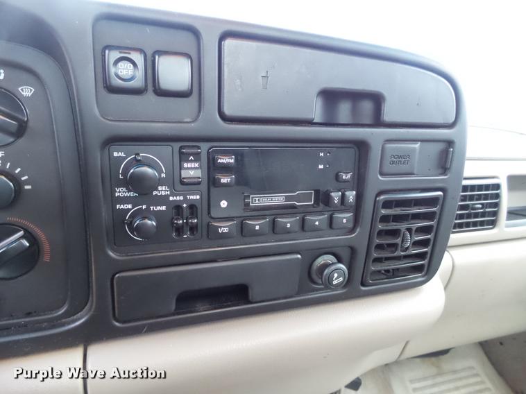 image for item DB5498 1994 Dodge Ram 1500 pickup truck