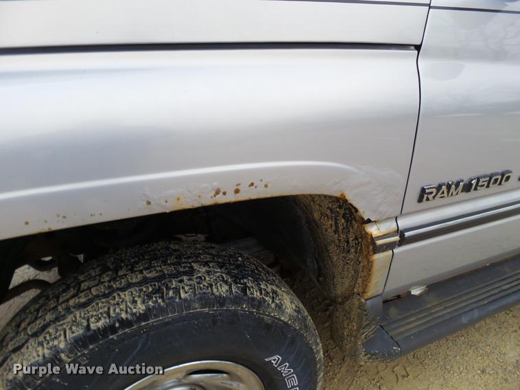 image for item DB5498 1994 Dodge Ram 1500 pickup truck