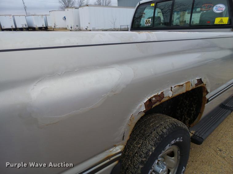 image for item DB5498 1994 Dodge Ram 1500 pickup truck