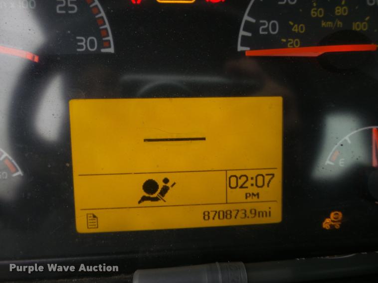 image for item DB5499 2008 Volvo VNL semi truck