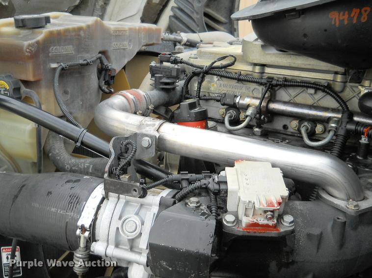 image for item F1572 2009 Freightliner Cascadia semi truck