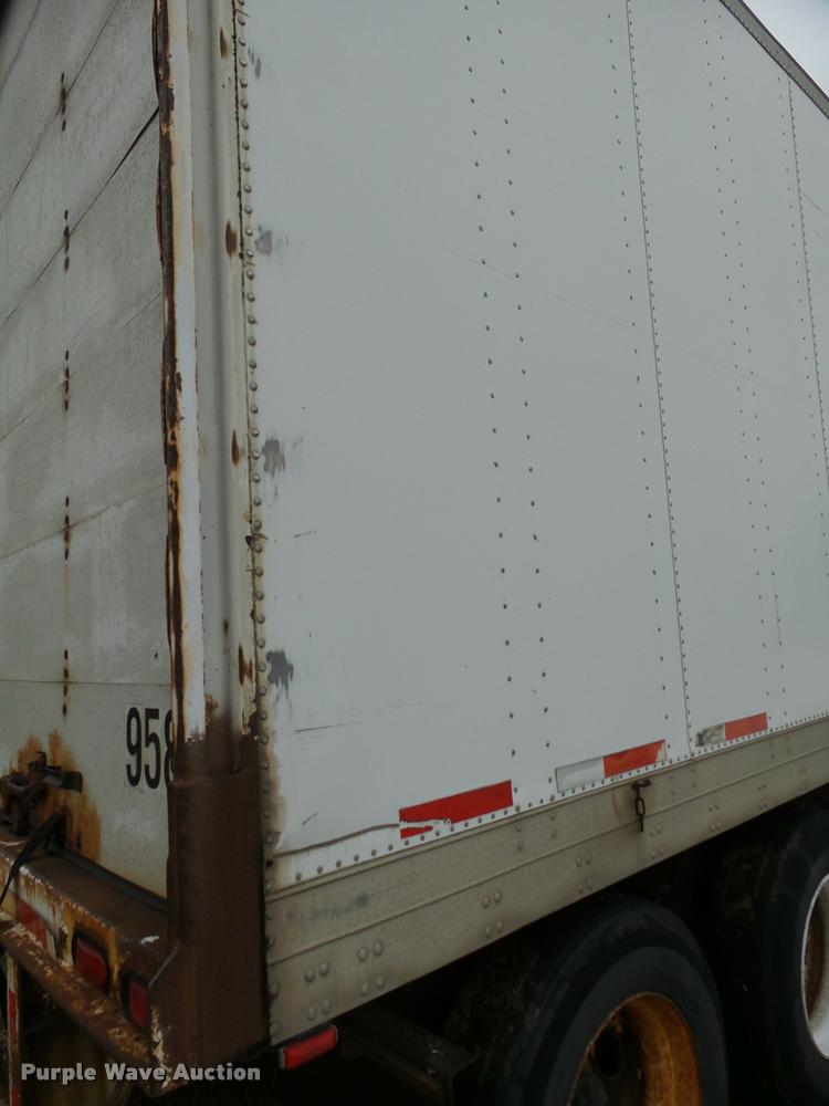 image for item K6166 1994 Fruehauf dry van trailer