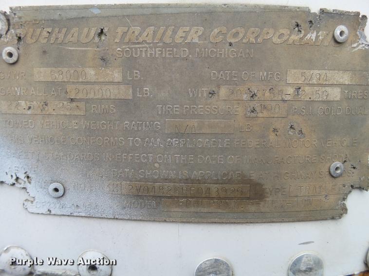 image for item K6166 1994 Fruehauf dry van trailer