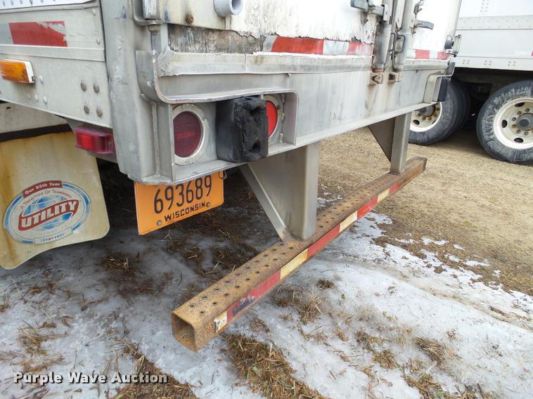 image for item K6167 2000 Utility dry van trailer