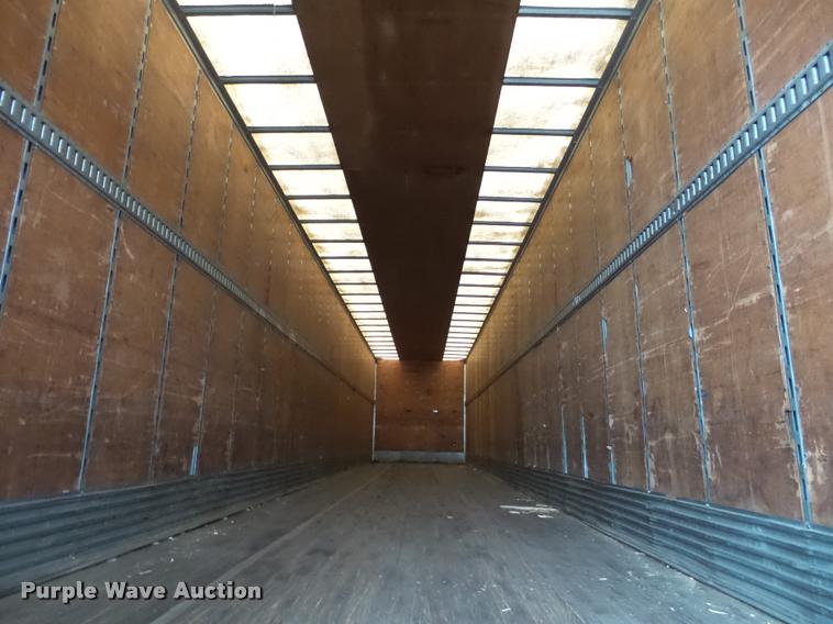 image for item K6167 2000 Utility dry van trailer