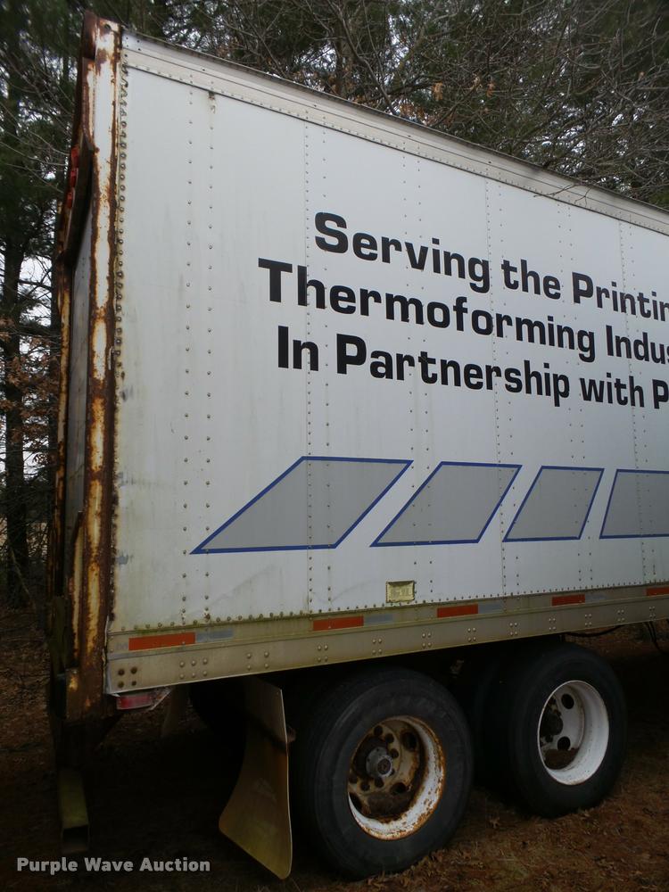 image for item K6170 1996 Utility dry van trailer