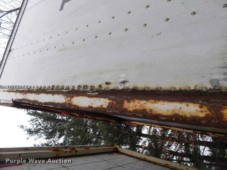 image for item K6170 1996 Utility dry van trailer