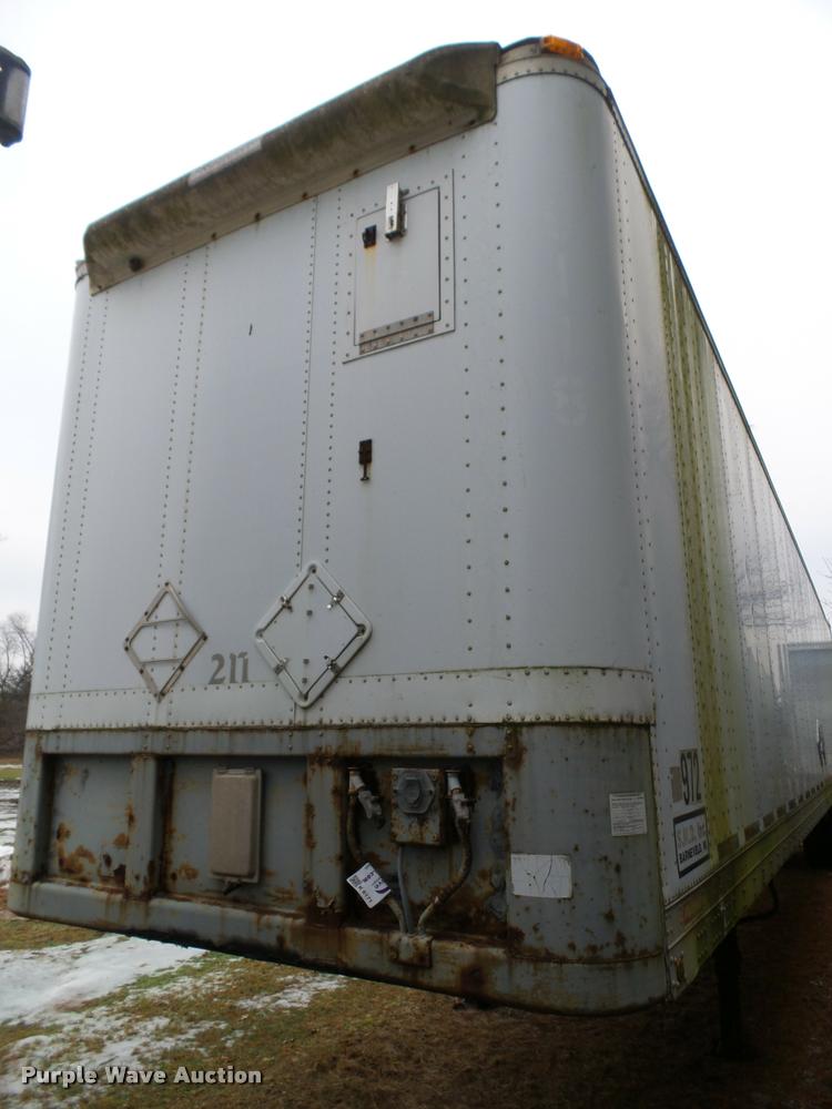 image for item K6171 1989 Fruehauf dry van trailer