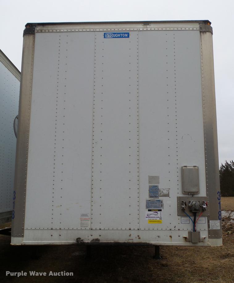 image for item K6172 2009 Stoughton dry van trailer