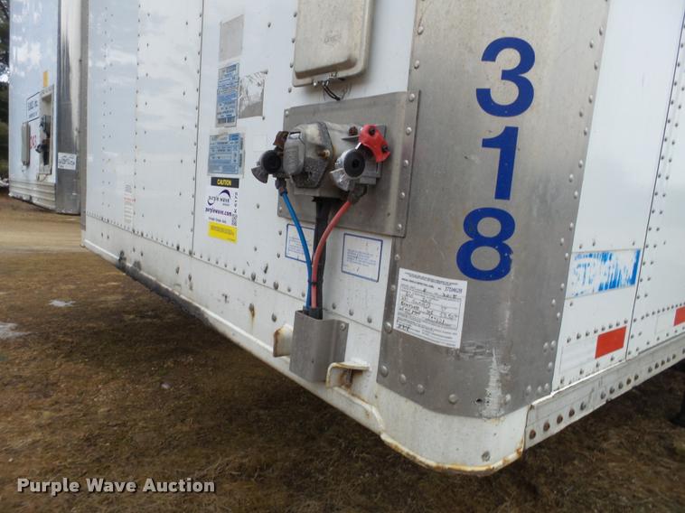 image for item K6172 2009 Stoughton dry van trailer