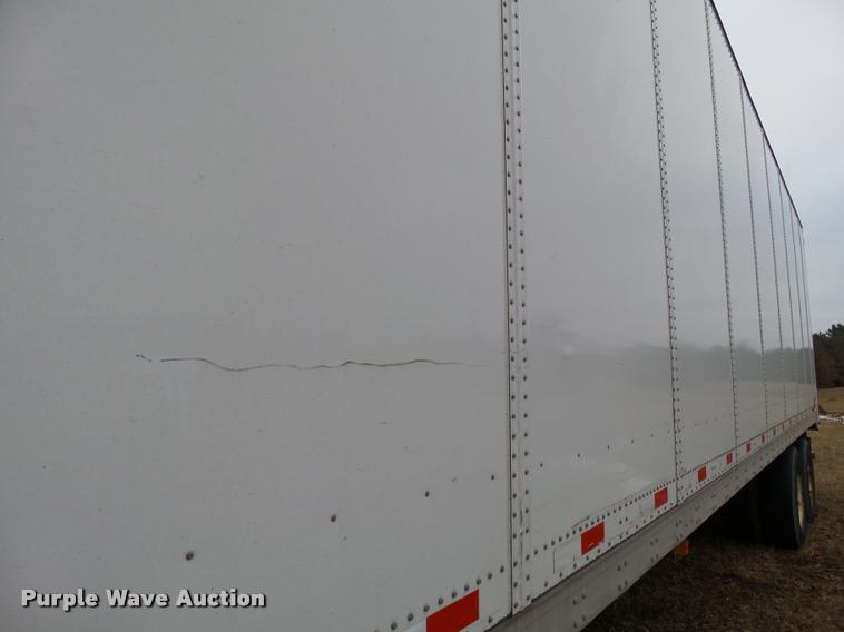 image for item K6172 2009 Stoughton dry van trailer