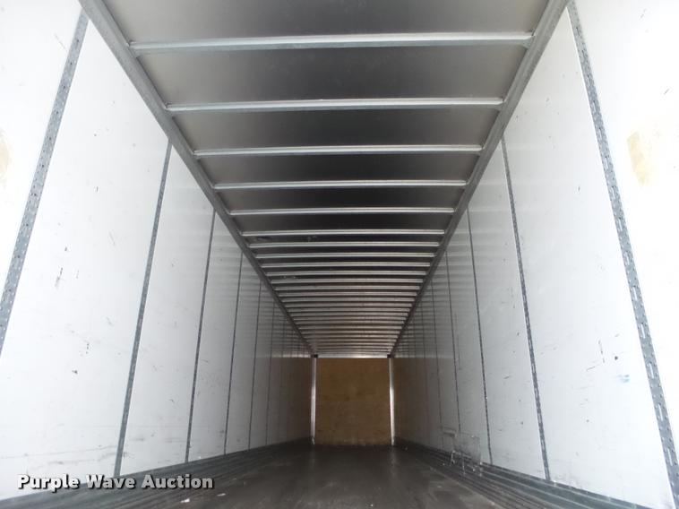 image for item K6172 2009 Stoughton dry van trailer