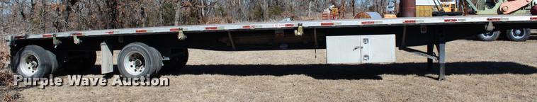 image for item L3018 2006 Utility FS2CHA flatbed trailer