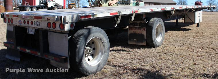 image for item L3018 2006 Utility FS2CHA flatbed trailer