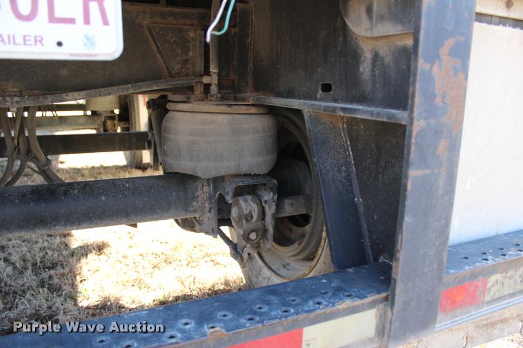 image for item L3018 2006 Utility FS2CHA flatbed trailer