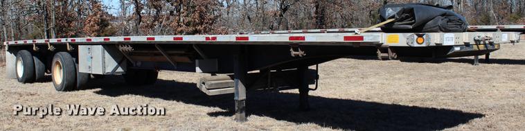 image for item L3019 1998 Utility FS2CHA flatbed trailer