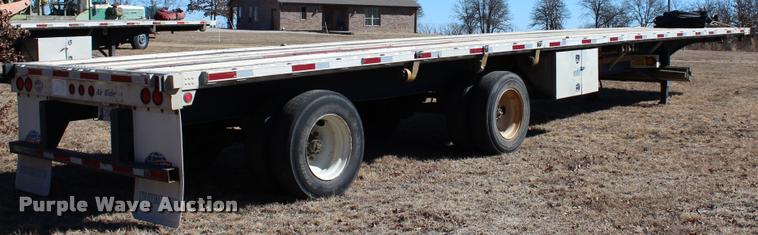 image for item L3019 1998 Utility FS2CHA flatbed trailer