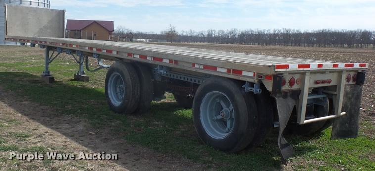 image for item L4628 1978 Dorsey flatbed trailer