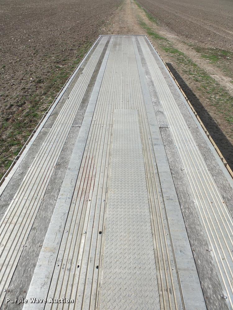 image for item L4628 1978 Dorsey flatbed trailer