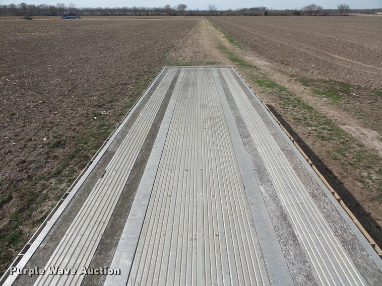 image for item L4628 1978 Dorsey flatbed trailer