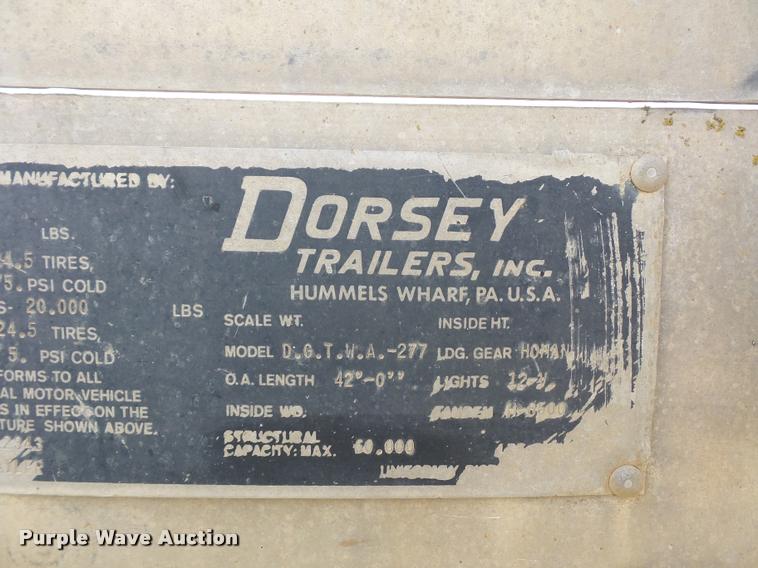image for item L4628 1978 Dorsey flatbed trailer