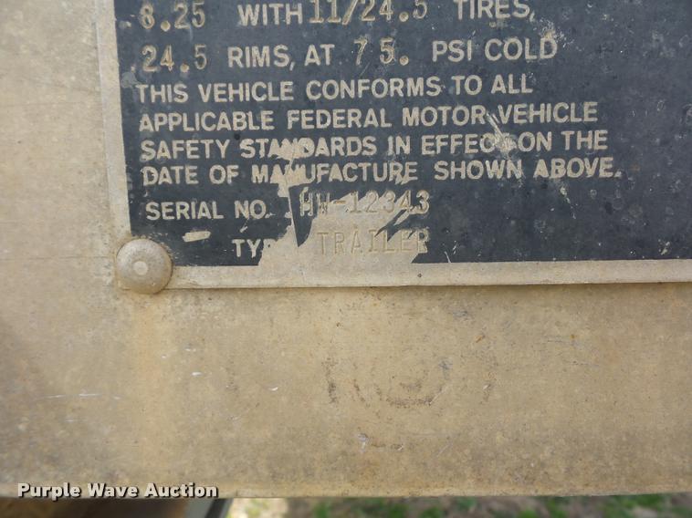 image for item L4628 1978 Dorsey flatbed trailer