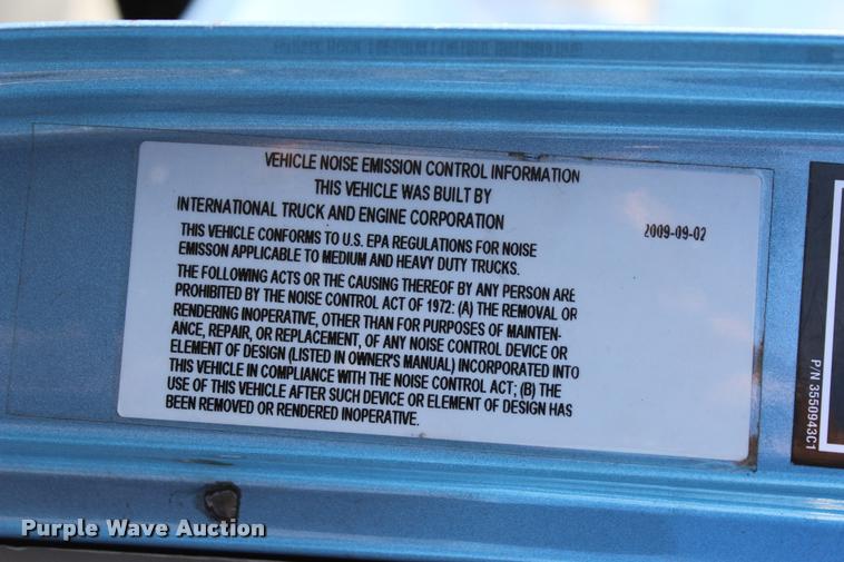 image for item L4945 2010 International ProStar Eagle semi truck