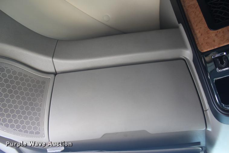 image for item L4945 2010 International ProStar Eagle semi truck