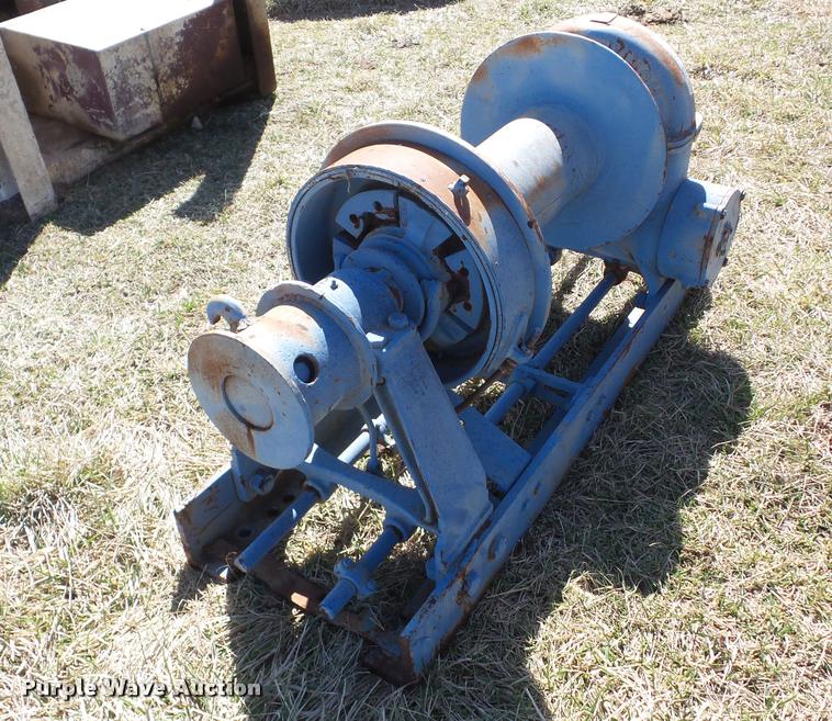 image for item AG9036 Tulsa winch
