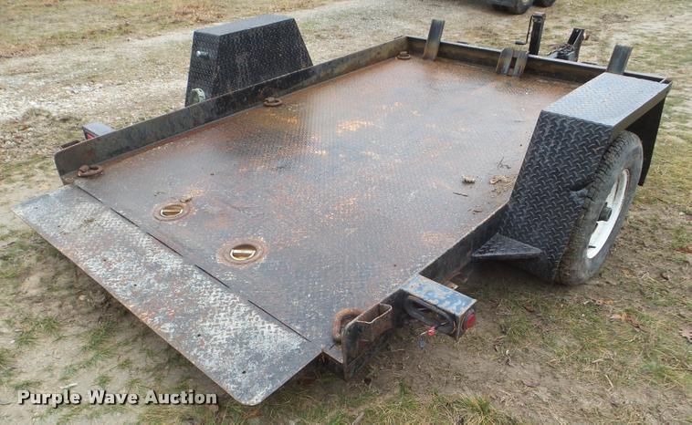image for item AP9546 2002 BB utility trailer