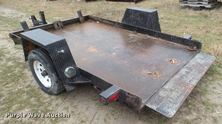 image for item AP9546 2002 BB utility trailer