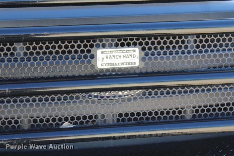 image for item AQ9526 2005 Ford F550 Crew Cab truck cab and chassis