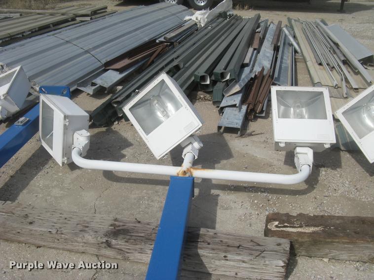 image for item AR9901 (7) commercial light poles