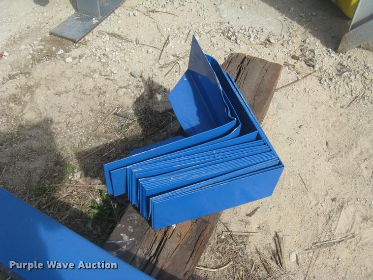 image for item AR9901 (7) commercial light poles