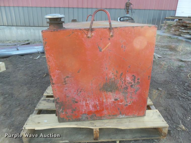 image for item AU9648 (2) fuel tanks