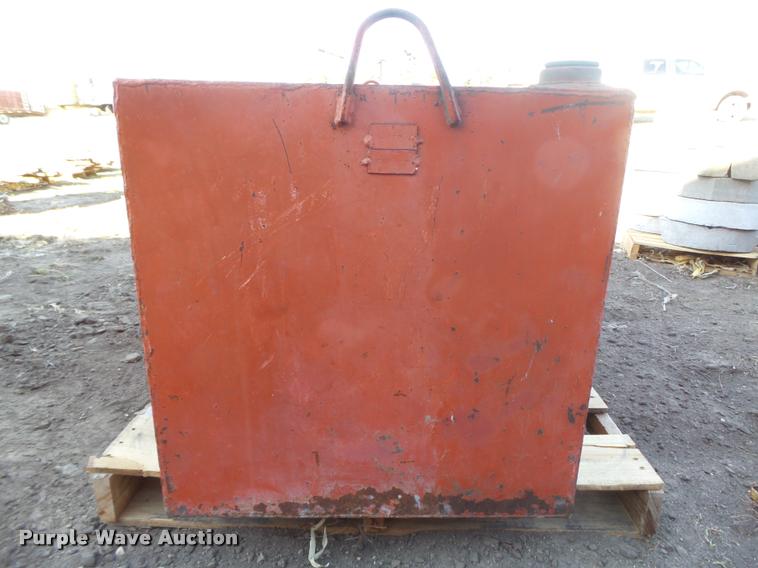 image for item AU9648 (2) fuel tanks