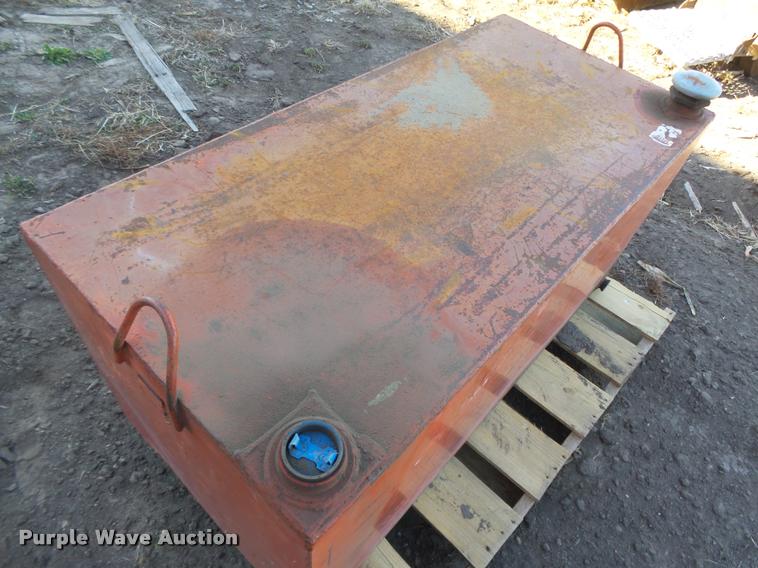 image for item AU9648 (2) fuel tanks