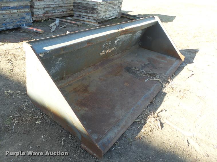 image for item AU9649 Skid steer bucket