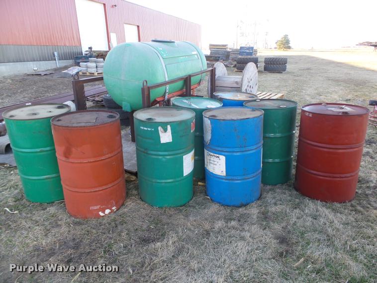 image for item AU9658 Poly tank and barrels