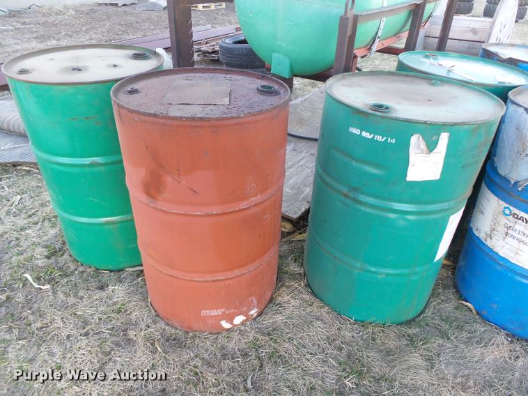 image for item AU9658 Poly tank and barrels