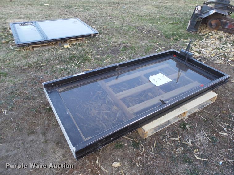 image for item AU9659 Building supplies