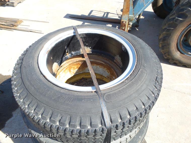 image for item AU9664 (4) tires and wheels