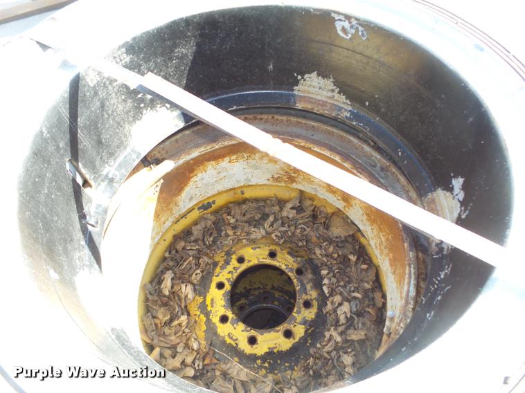 image for item AU9664 (4) tires and wheels