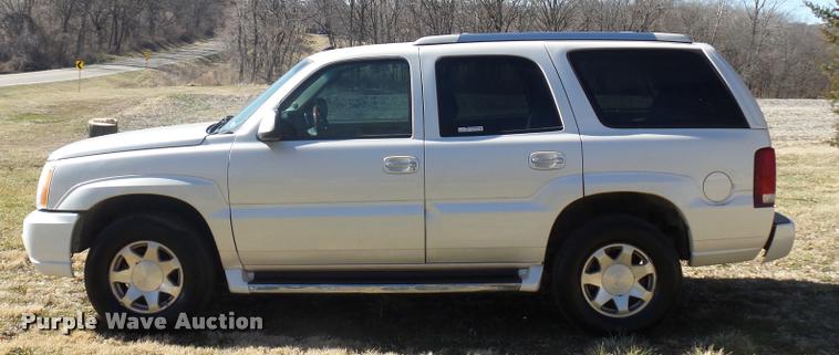 image for item BI9122 2003 Cadillac Escalade SUV
