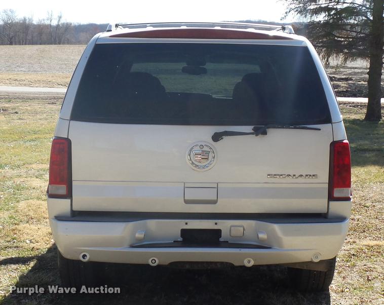 image for item BI9122 2003 Cadillac Escalade SUV